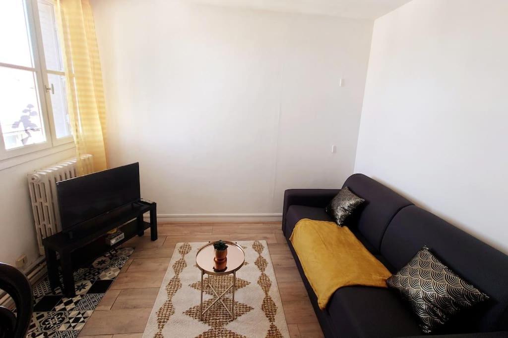 Le Petit Studio Senlisien Senlis  Exterior photo